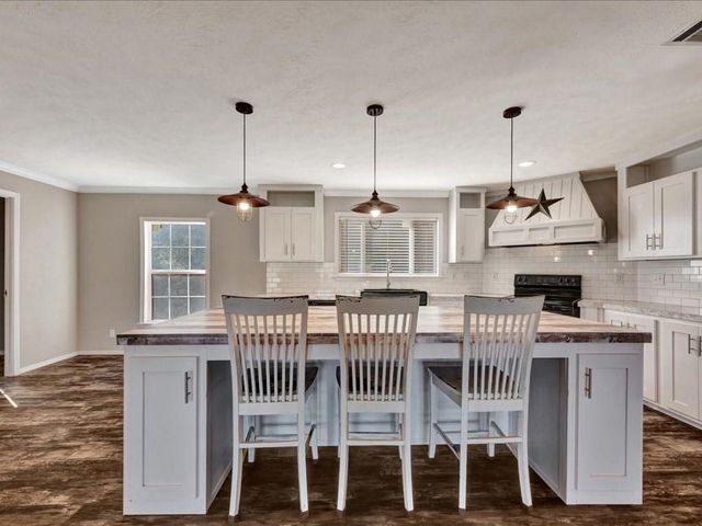 645 H H Allen Road, Lufkin, TX 75904