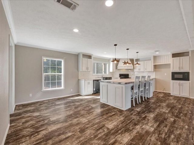 645 H H Allen Road, Lufkin, TX 75904