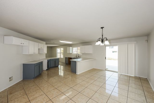 312 Dakota Ridge Drive, Fort Worth, TX 76134