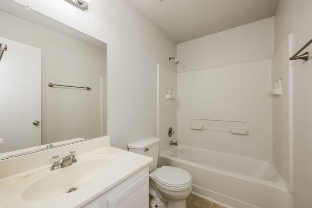 312 Dakota Ridge Drive, Fort Worth, TX 76134