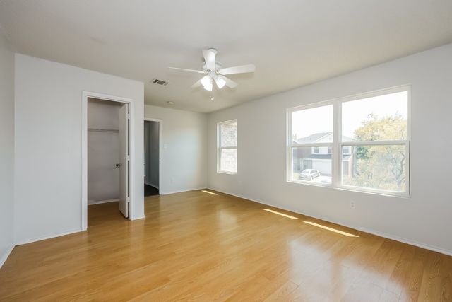 312 Dakota Ridge Drive, Fort Worth, TX 76134