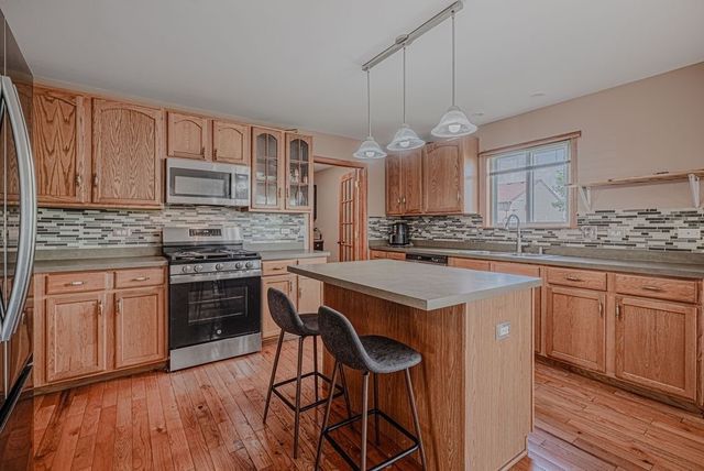 3906 Sedge Street, Zion, IL 60099