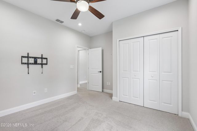 13863 HOLSINGER Boulevard, Jacksonville, FL 32256
