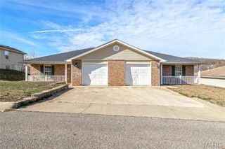 21011 Homer Road A & B, St Robert, MO 65584
