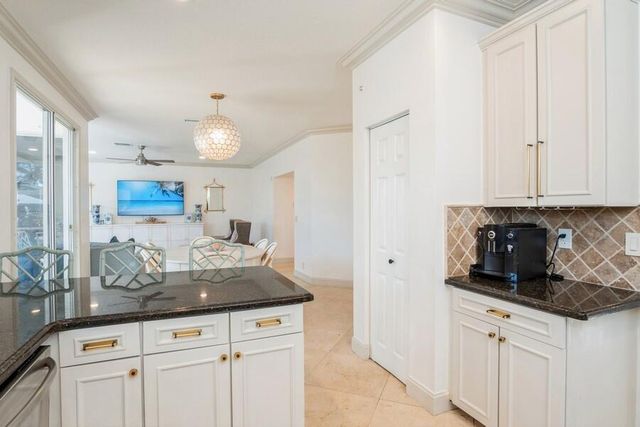 6031 Robinson Street, Jupiter, FL 33458