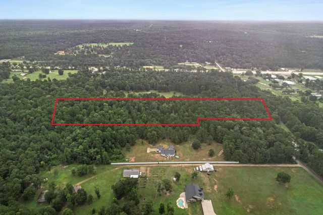 900 S Duck Creek Road, Cleveland, TX 77328