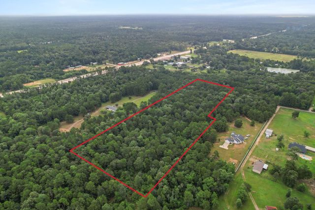 900 S Duck Creek Road, Cleveland, TX 77328