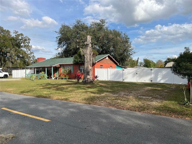 1506 N BRACEWELL DRIVE, Plant City, FL 33563
