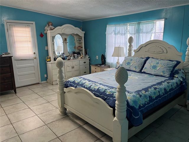 1506 N BRACEWELL DRIVE, Plant City, FL 33563