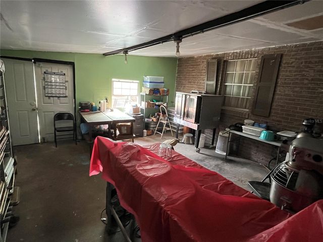 1506 N BRACEWELL DRIVE, Plant City, FL 33563