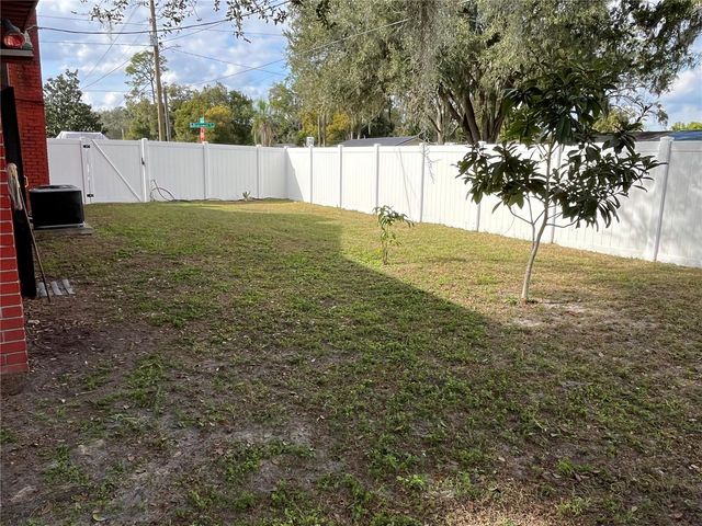 1506 N BRACEWELL DRIVE, Plant City, FL 33563