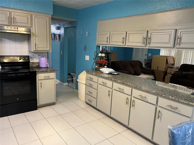 1506 N BRACEWELL DRIVE, Plant City, FL 33563