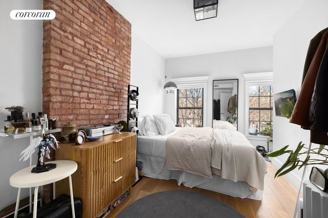 318 MADISON Street, New York City, NY 11216