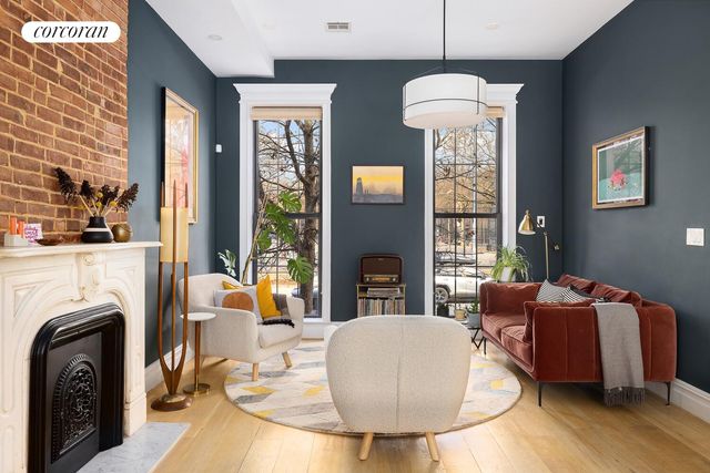 318 MADISON Street, New York City, NY 11216