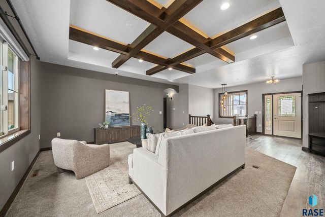 6200 S El Dorado Ave Avenue, Sioux Falls, SD 57108