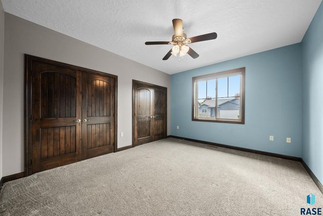 6200 S El Dorado Ave Avenue, Sioux Falls, SD 57108