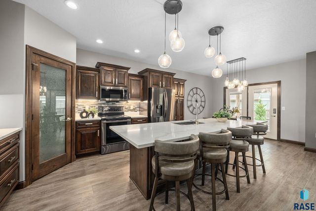 6200 S El Dorado Ave Avenue, Sioux Falls, SD 57108