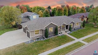 6200 S El Dorado Ave Avenue, Sioux Falls, SD 57108