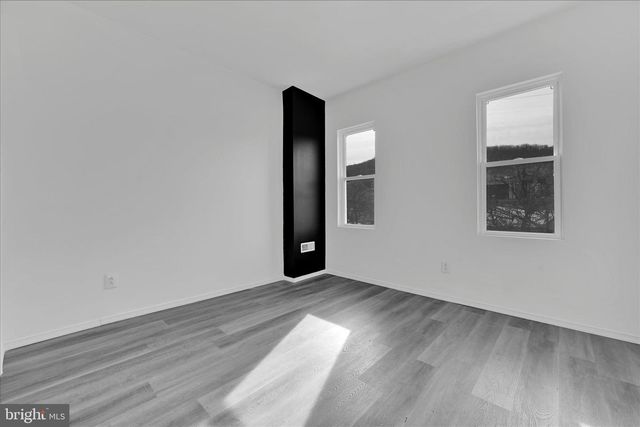 1119 MUHLENBERG ST, Reading, PA 19602