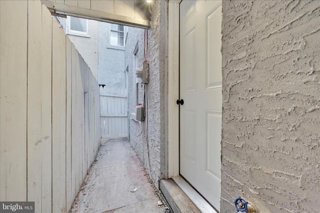 1119 MUHLENBERG ST, Reading, PA 19602