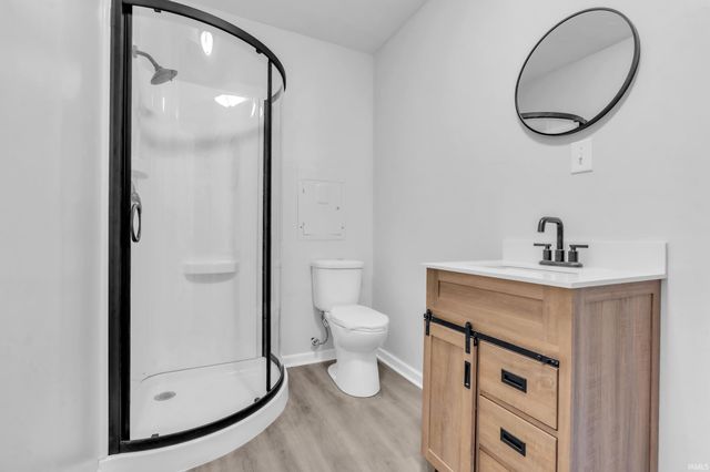 4606 W E Drive, Albion, IN 46701