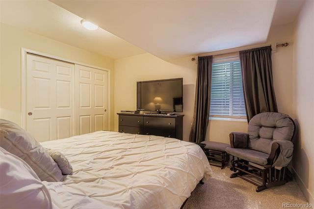 102 Canongate Lane, Highlands Ranch, CO 80130