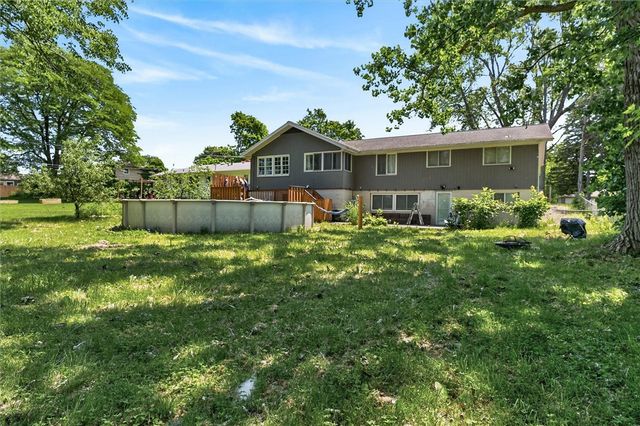 186 Mobile Drive, Greece, NY 14616