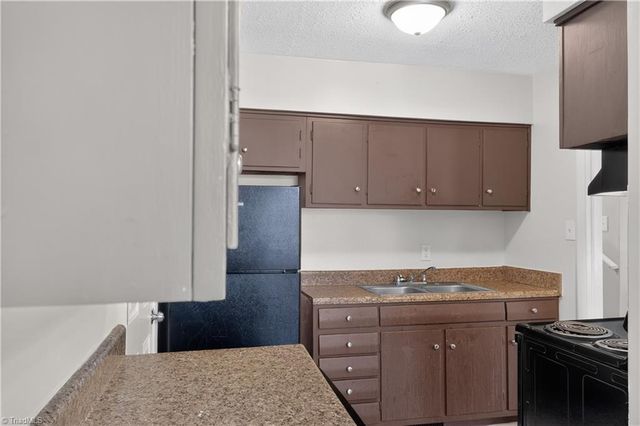 2204 Maybank Drive, Greensboro, NC 27403