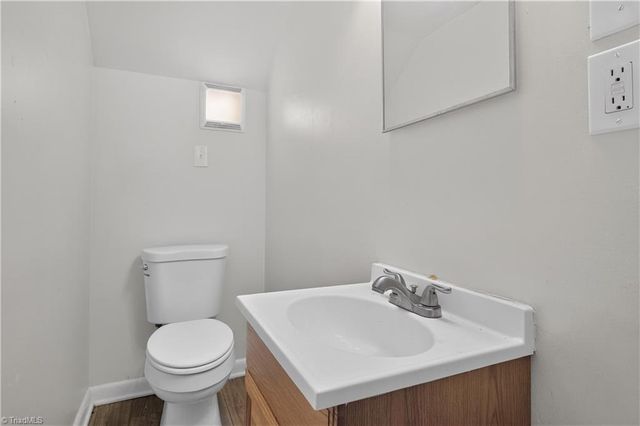 2204 Maybank Drive, Greensboro, NC 27403