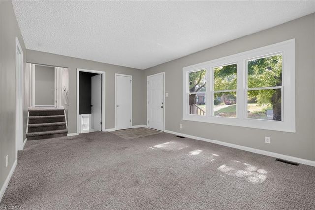 2204 Maybank Drive, Greensboro, NC 27403