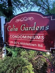 235 N Middletown Road D, Pearl River, NY 10965