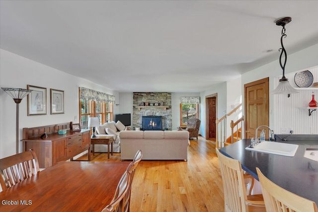 2412 New York 43, Sand Lake, NY 12018