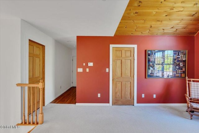 2412 New York 43, Sand Lake, NY 12018