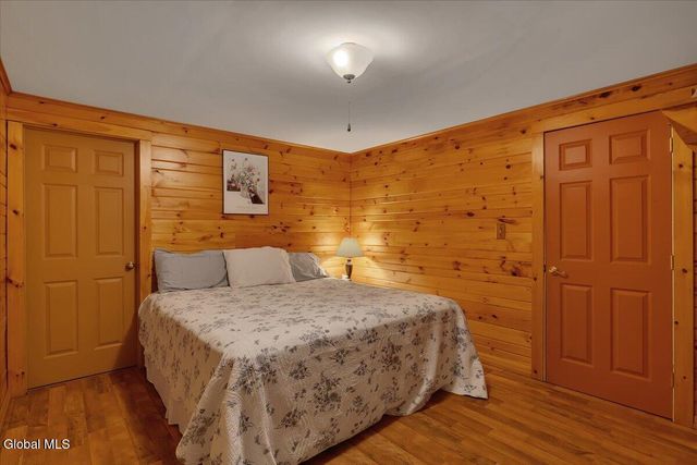 2412 New York 43, Sand Lake, NY 12018