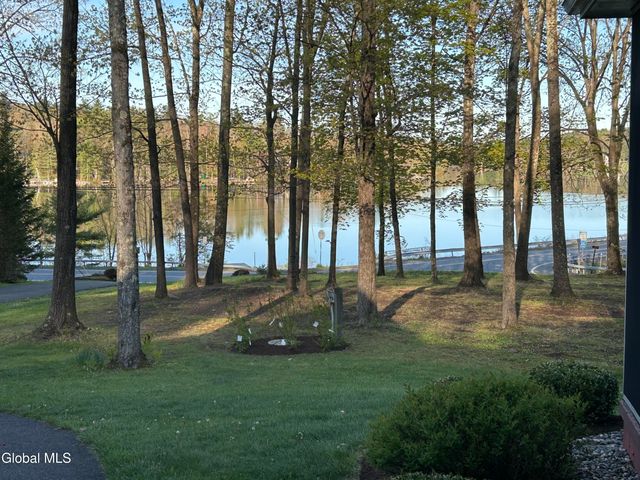 2412 New York 43, Sand Lake, NY 12018