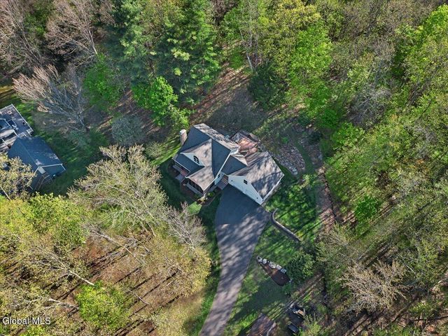 2412 New York 43, Sand Lake, NY 12018