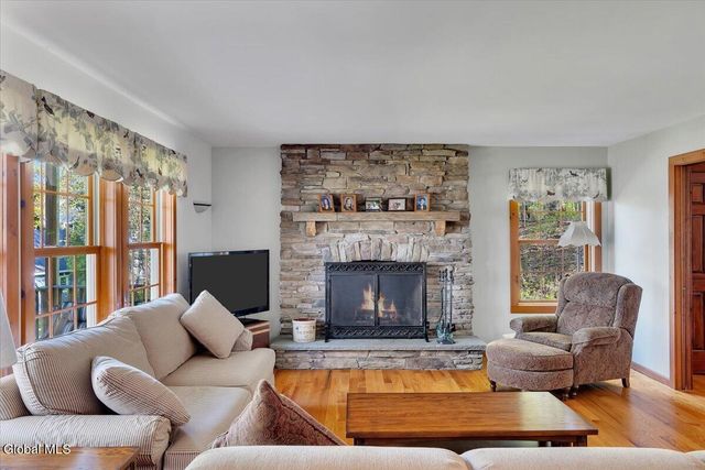 2412 New York 43, Sand Lake, NY 12018
