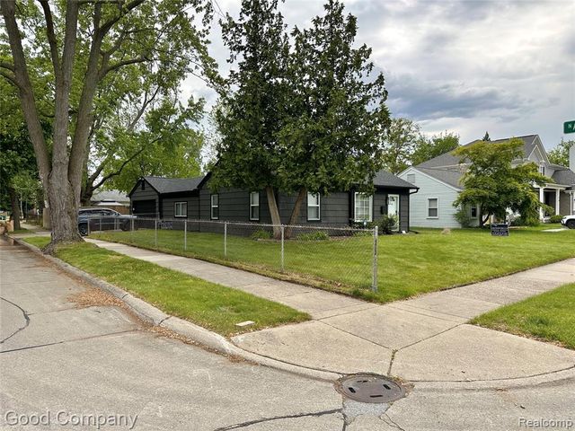 626 E Windemere Avenue, Royal Oak, MI 48073