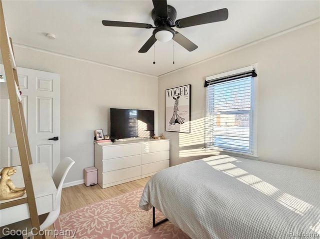 626 E Windemere Avenue, Royal Oak, MI 48073