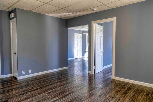 15 Higgins St, Fall River, MA 02724