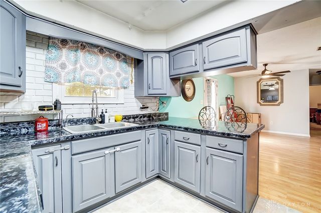 3860 Horseshoe Bn Road, Troy, OH 45373