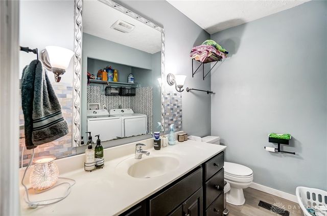 3860 Horseshoe Bn Road, Troy, OH 45373