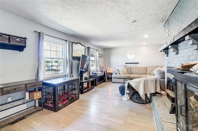 3860 Horseshoe Bn Road, Troy, OH 45373