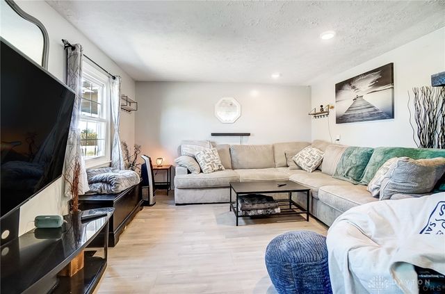 3860 Horseshoe Bn Road, Troy, OH 45373