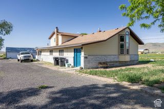 10205 W 10400 N, Tremonton, UT 84337