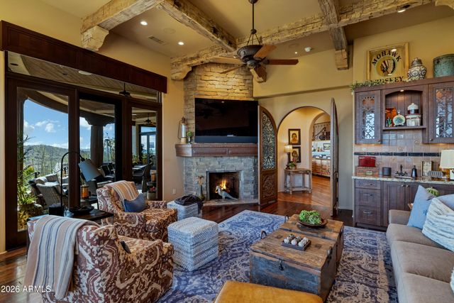 9410 N LAVA BLUFF Trail, Fountain Hills, AZ 85268