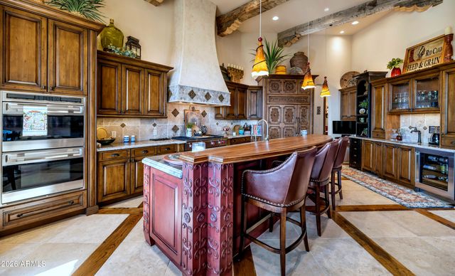 9410 N LAVA BLUFF Trail, Fountain Hills, AZ 85268