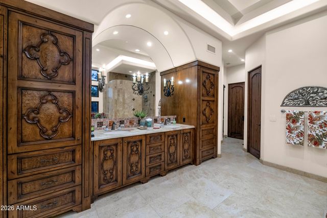 9410 N LAVA BLUFF Trail, Fountain Hills, AZ 85268