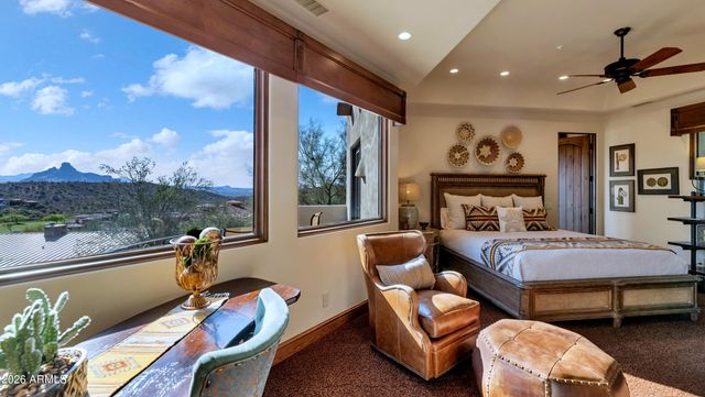 9410 N LAVA BLUFF Trail, Fountain Hills, AZ 85268