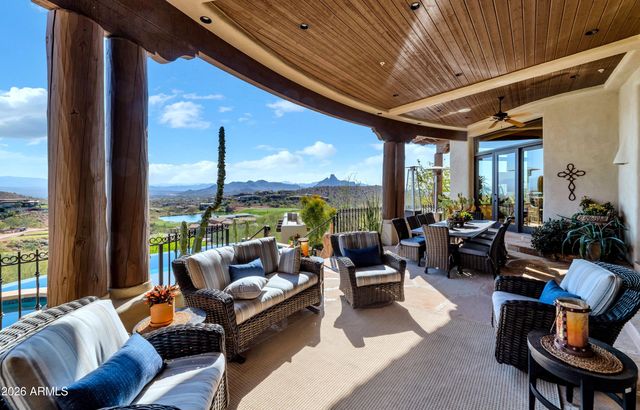 9410 N LAVA BLUFF Trail, Fountain Hills, AZ 85268